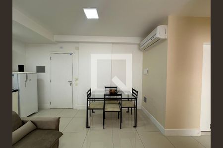 Sala de apartamento para alugar com 1 quarto, 40m² em Melville Empresarial Ii, Barueri