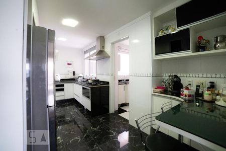 Apartamento para alugar com 3 quartos, 136m² em Jurubatuba, São Paulo