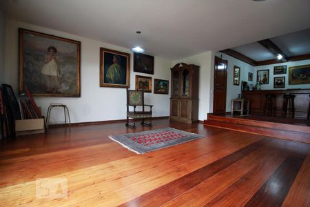 Sala de apartamento para alugar com 4 quartos, 216m² em Vila Morumbi, São Paulo