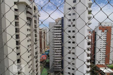 Vista de apartamento para alugar com 3 quartos, 98m² em Brooklin Paulista, São Paulo