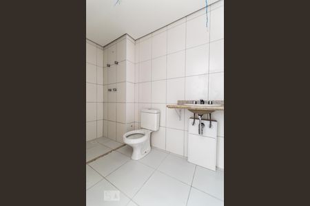 Banheiro de apartamento para alugar com 2 quartos, 60m² em Vila Osasco, Osasco