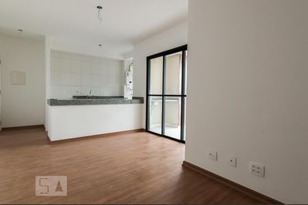 Sala de apartamento para alugar com 2 quartos, 60m² em Vila Osasco, Osasco