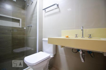 Banheiro de apartamento à venda com 1 quarto, 60m² em Paraíso do Morumbi, São Paulo
