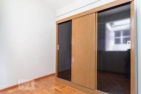 Quarto 1 de apartamento para alugar com 2 quartos, 60m² em Centro, Belo Horizonte