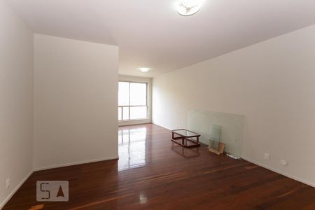 Sala de apartamento à venda com 4 quartos, 130m² em Tijuca, Rio de Janeiro