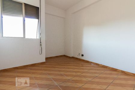 Quarto 2 de apartamento para alugar com 3 quartos, 68m² em Vila Anhangüera, São Paulo