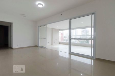 Sala de apartamento para alugar com 3 quartos, 120m² em Santa Teresinha, São Paulo
