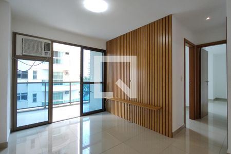 Sala de apartamento para alugar com 2 quartos, 68m² em Jacarepaguá, Rio de Janeiro