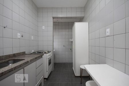 Cozinha de apartamento à venda com 1 quarto, 46m² em Liberdade, São Paulo