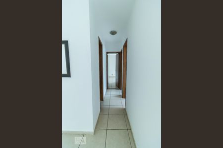 Corredor de apartamento à venda com 3 quartos, 73m² em Pechincha, Rio de Janeiro