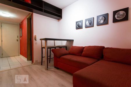 Sala de apartamento para alugar com 1 quarto, 30m² em Cerqueira César, São Paulo