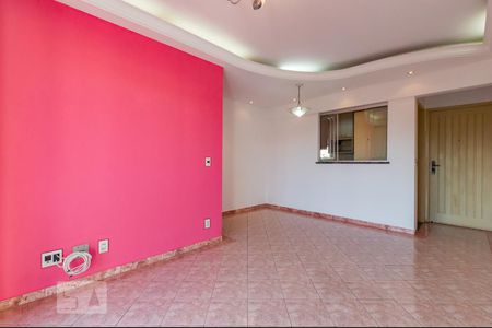 Sala de apartamento para alugar com 3 quartos, 78m² em Vila Rossi, Campinas