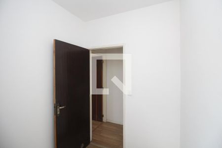 Quarto 2 de casa de condomínio para alugar com 3 quartos, 125m² em Vila Carrão, São Paulo