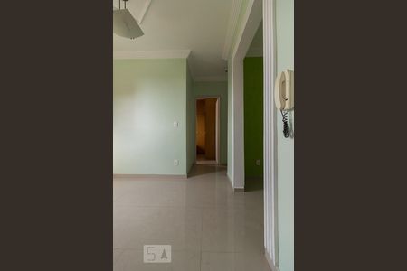 Sala de Jantar de apartamento para alugar com 2 quartos, 76m² em João Pinheiro, Belo Horizonte