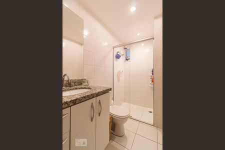 Banheiro de apartamento à venda com 3 quartos, 87m² em Alto da Lapa, São Paulo
