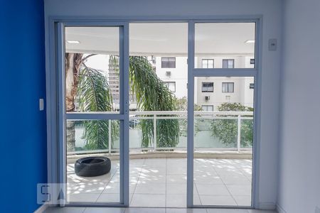 Sala de apartamento à venda com 3 quartos, 102m² em Recreio dos Bandeirantes, Rio de Janeiro