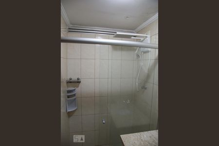 Banheiro social de apartamento para alugar com 3 quartos, 65m² em Casa Verde Média, São Paulo