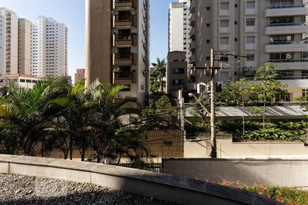 Vista de apartamento para alugar com 3 quartos, 145m² em Indianópolis, São Paulo