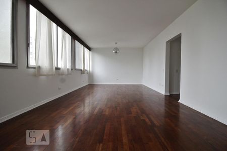 Sala de apartamento à venda com 3 quartos, 140m² em Vila Suzana, São Paulo