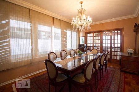 Sala de jantar de apartamento à venda com 3 quartos, 215m² em Morro dos Ingleses, São Paulo