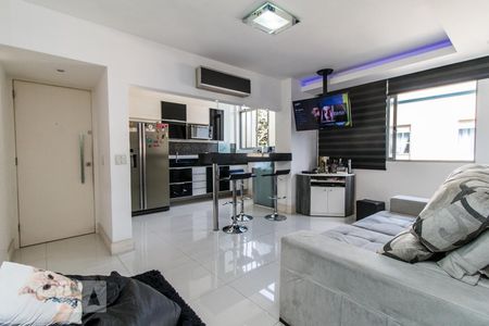 Sala de apartamento para alugar com 2 quartos, 55m² em Maracanã, Rio de Janeiro