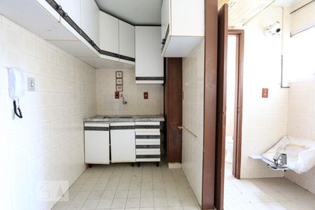 Cozinha de apartamento à venda com 2 quartos, 58m² em Butantã, São Paulo