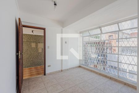 Entrada de casa à venda com 5 quartos, 230m² em Alto de Pinheiros, São Paulo