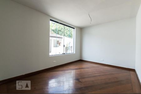 Sala de casa de condomínio à venda com 4 quartos, 380m² em Alphaville, Barueri