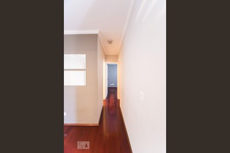 Corredor de apartamento para alugar com 2 quartos, 60m² em Vila Olímpia, São Paulo