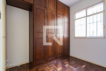 Apartamento à venda com 3 quartos, 75m² em Vila Paris, Belo Horizonte