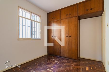 Apartamento à venda com 3 quartos, 75m² em Vila Paris, Belo Horizonte