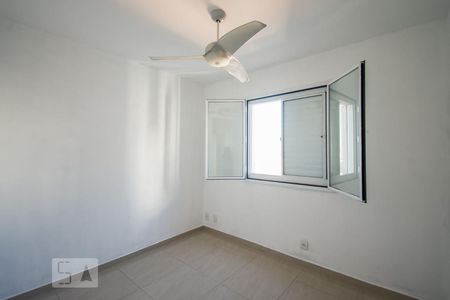 Suíte de apartamento para alugar com 3 quartos, 70m² em Jardim São Caetano, São Caetano do Sul