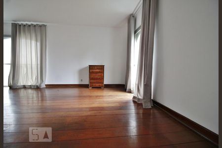 Sala de apartamento para alugar com 3 quartos, 146m² em Vila Andrade, São Paulo