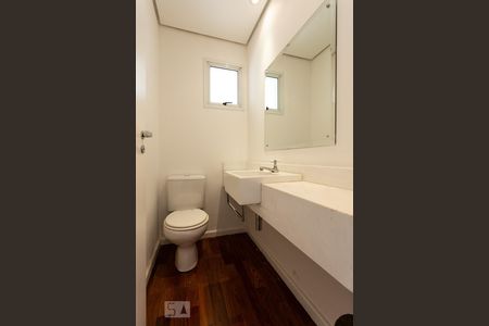 Lavabo de apartamento para alugar com 1 quarto, 70m² em Itaim Bibi, São Paulo