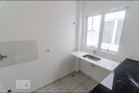 Cozinha de apartamento para alugar com 1 quarto, 24m² em Alto da Mooca, São Paulo