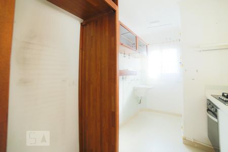 Cozinha de apartamento à venda com 2 quartos, 53m² em Jardim Caravelas, São Paulo