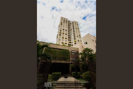 Fachada de apartamento para alugar com 3 quartos, 105m² em Maracanã, Rio de Janeiro