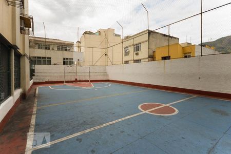 Quadra de esportes de apartamento para alugar com 3 quartos, 105m² em Maracanã, Rio de Janeiro