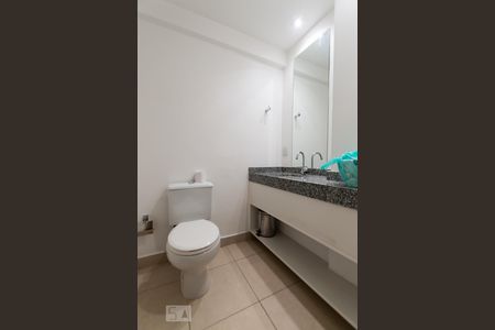 Lavabo de apartamento à venda com 2 quartos, 85m² em Jardim Tupanci, Barueri
