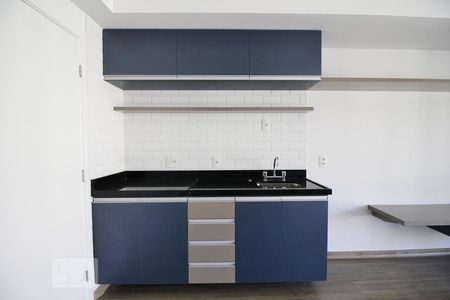 Cozinha de apartamento para alugar com 1 quarto, 39m² em Panamby, São Paulo