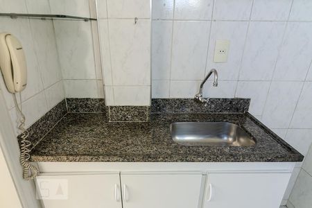 Cozinha de apartamento à venda com 1 quarto, 37m² em Centro, Belo Horizonte