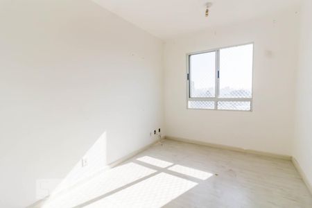 Sala de apartamento à venda com 2 quartos, 45m² em Vila Venditti, Guarulhos