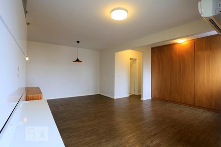 Sala de apartamento para alugar com 1 quarto, 82m² em Pinheiros, São Paulo