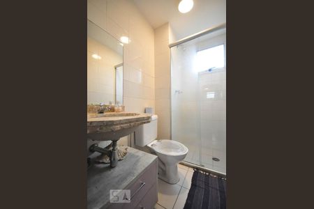 Banheiro suíte de apartamento à venda com 3 quartos, 70m² em Vila Andrade, São Paulo