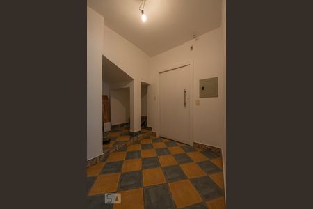 Hall de entrada de apartamento à venda com 3 quartos, 199m² em Laranjeiras, Rio de Janeiro