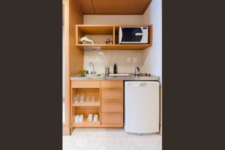 Cozinha de kitnet/studio para alugar com 1 quarto, 35m² em Jardim São Paulo(zona Norte), São Paulo