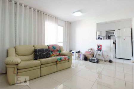 Sala de apartamento à venda com 2 quartos, 78m² em Vila Paiva, São Paulo