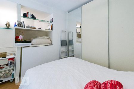 Suíte de apartamento à venda com 1 quarto, 58m² em Vila Nova Conceição, São Paulo