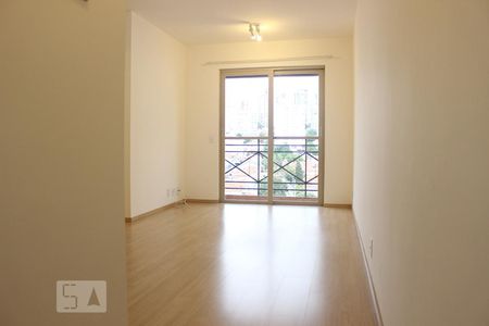 Sala de apartamento para alugar com 3 quartos, 66m² em Aclimação, São Paulo