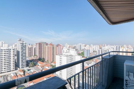 Apartamento à venda com 130m², 3 quartos e 2 vagasVaranda